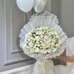 White Theme Mixed Rose Bouquet
