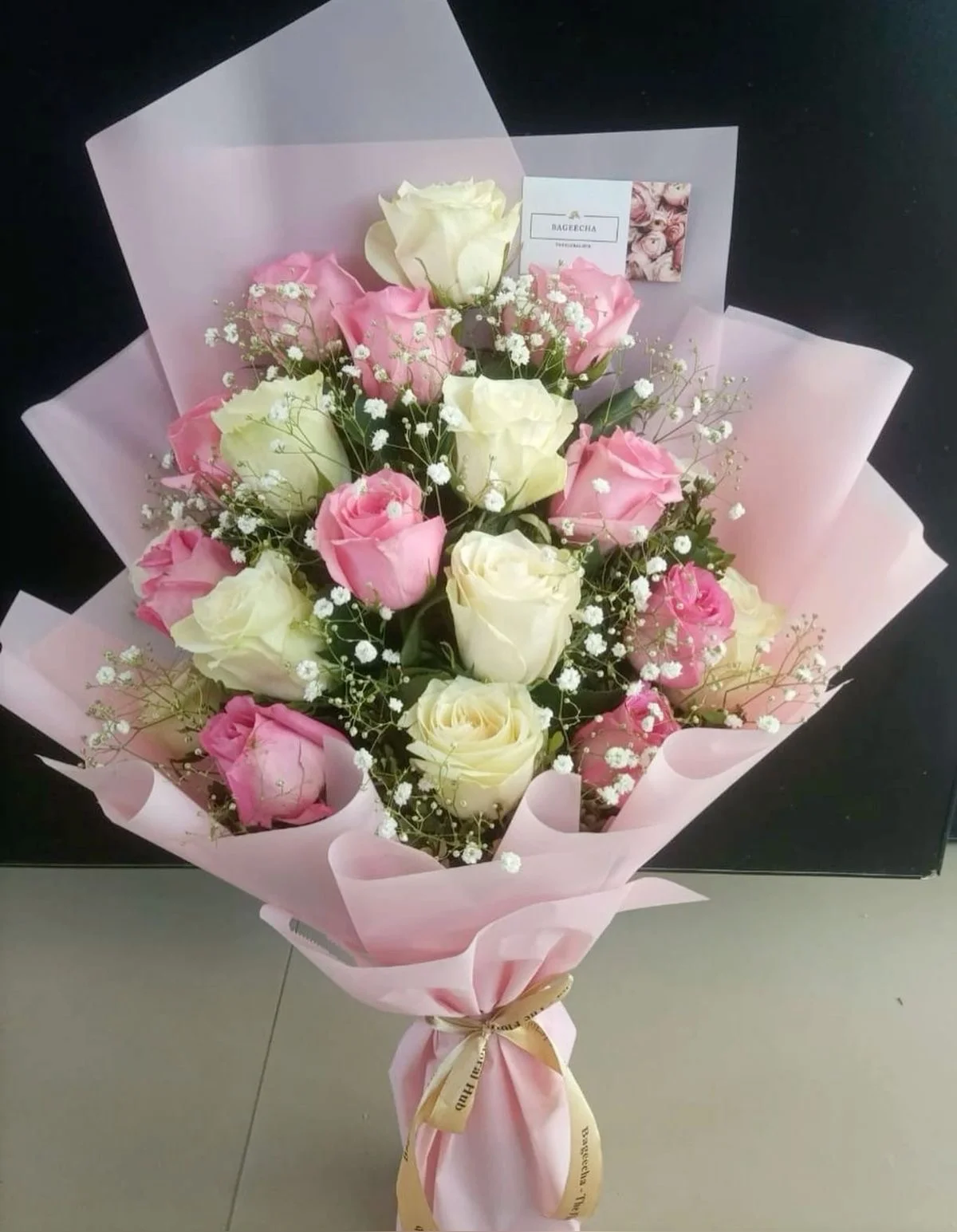 Pink & White Rose Bouquet Delivery in Dhaka