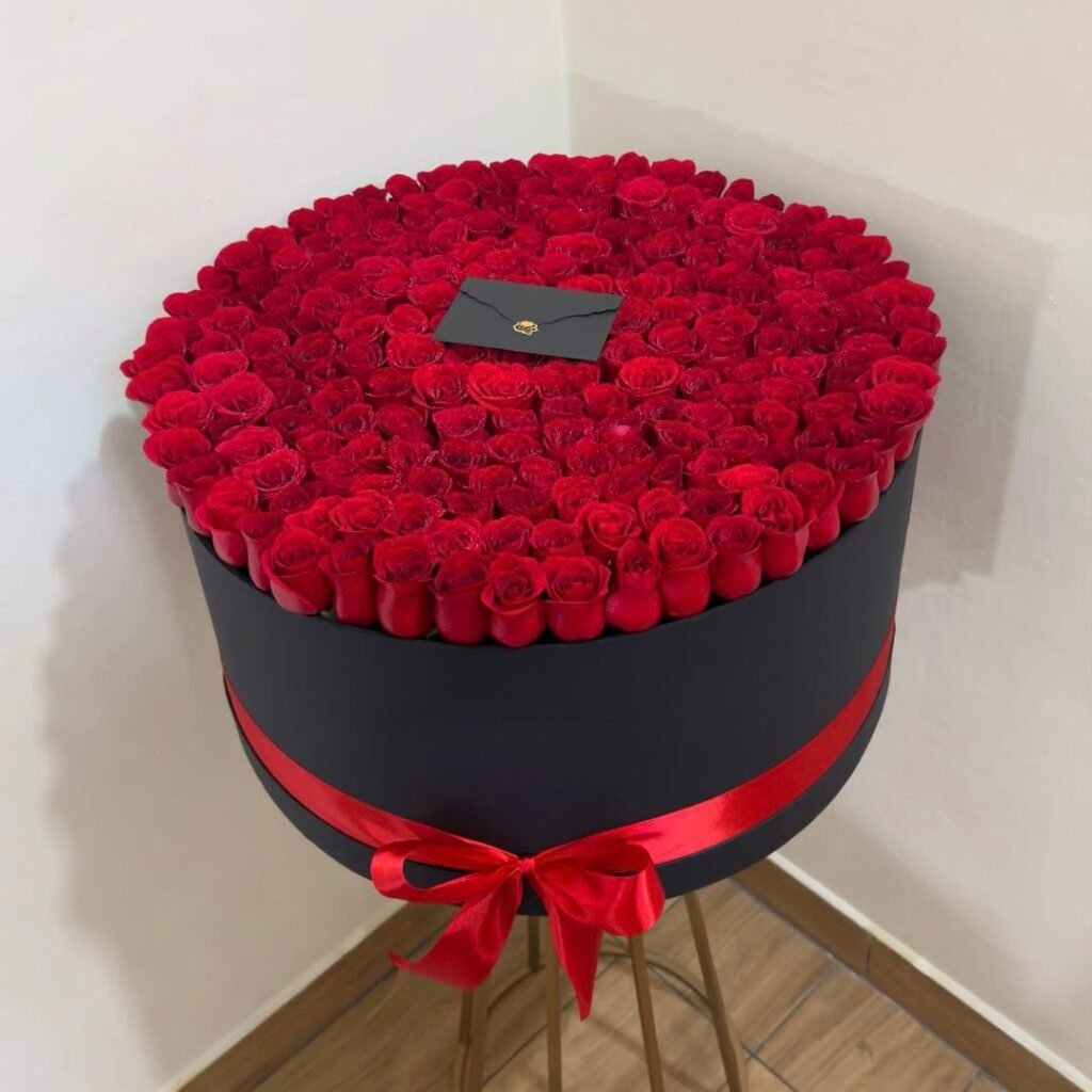 200 Red Rose Box – Luxury Flower Delivery in Dhaka