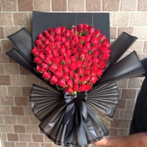 150 Rose Heart Shape Bouquet – Premium Flower Delivery Dhaka