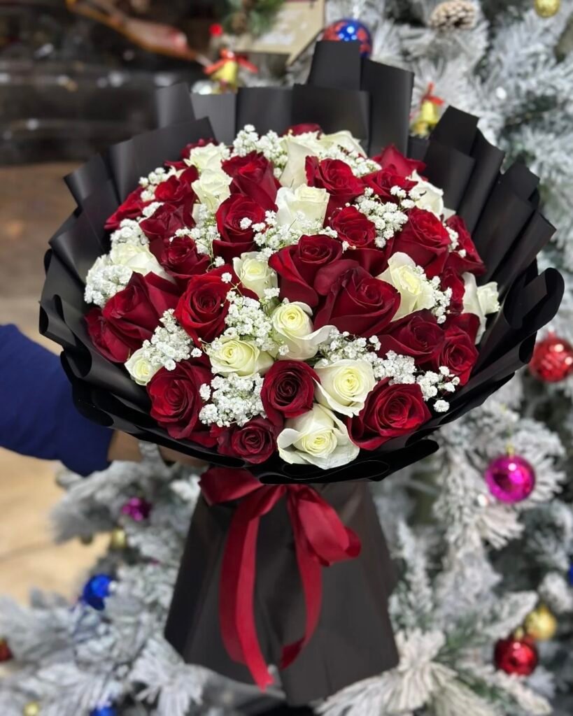 Red & White Rose Bouquet – Premium Flower Delivery in Dhaka