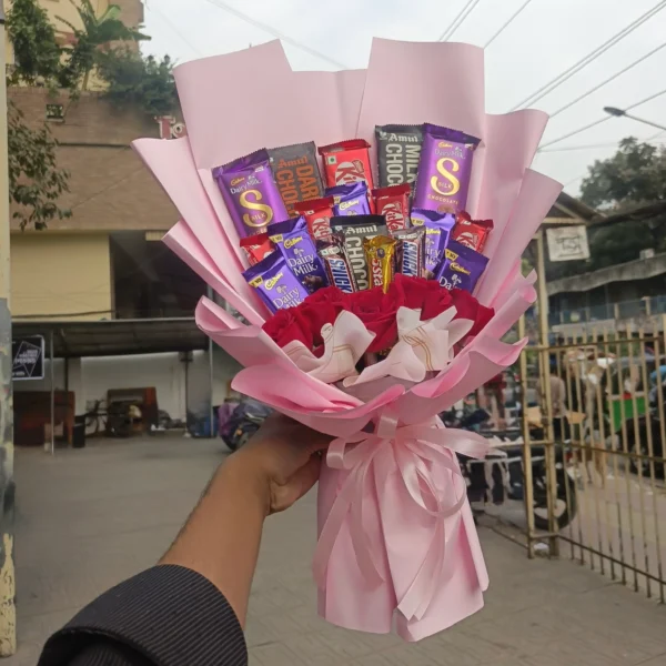 Chocolate & Red Rose Mixed Bouquet