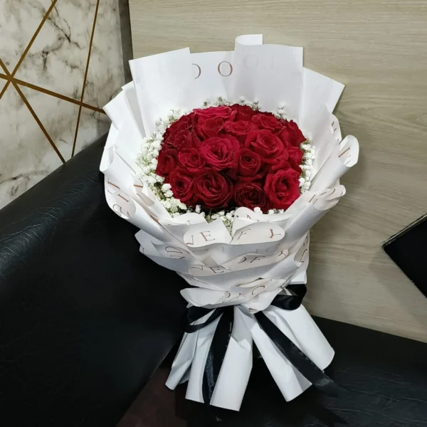 25 Red Rose & Gypsy Bouquet